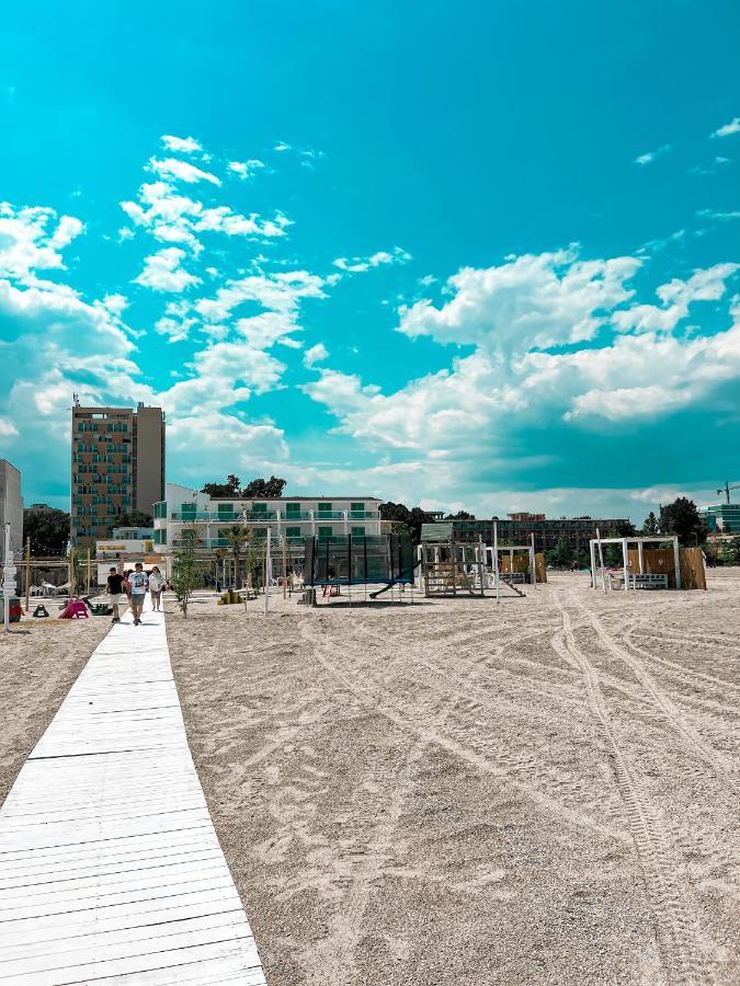 Hotel Victory Mamaia Dış mekan fotoğraf